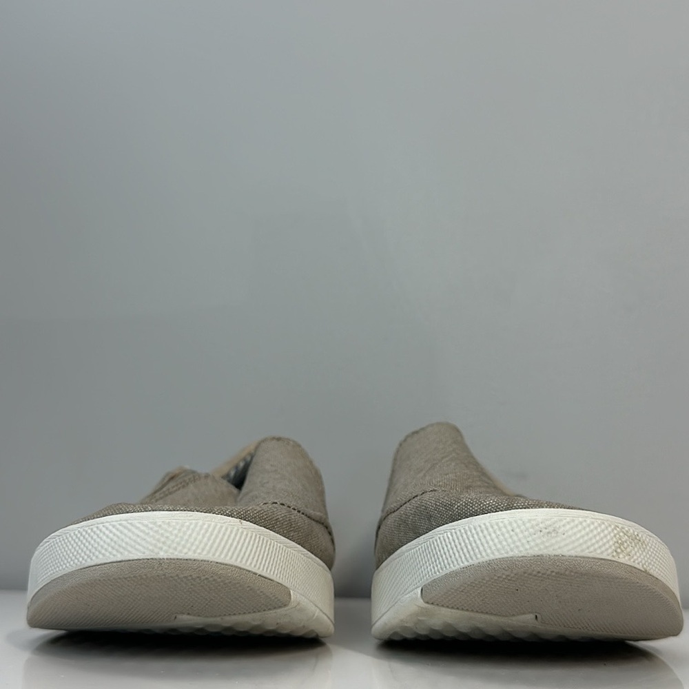 Clarks Cloudsteppers Step Isle Row Canvas Loafers… - image 4